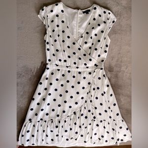 J Crew polka dress 🤍